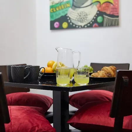 Eleganza E Design In Pieno Centro, 10min Dal Duomo Apartament Mediolan